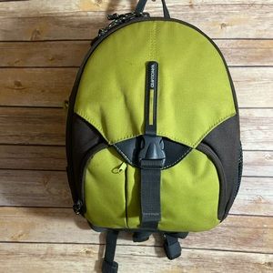 Van guard camera bag
